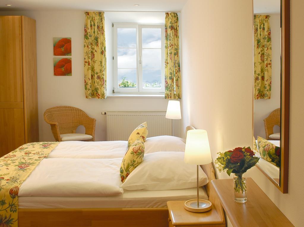 Landgasthof Und Hotel Weisser Lowe Eckental Chambre photo