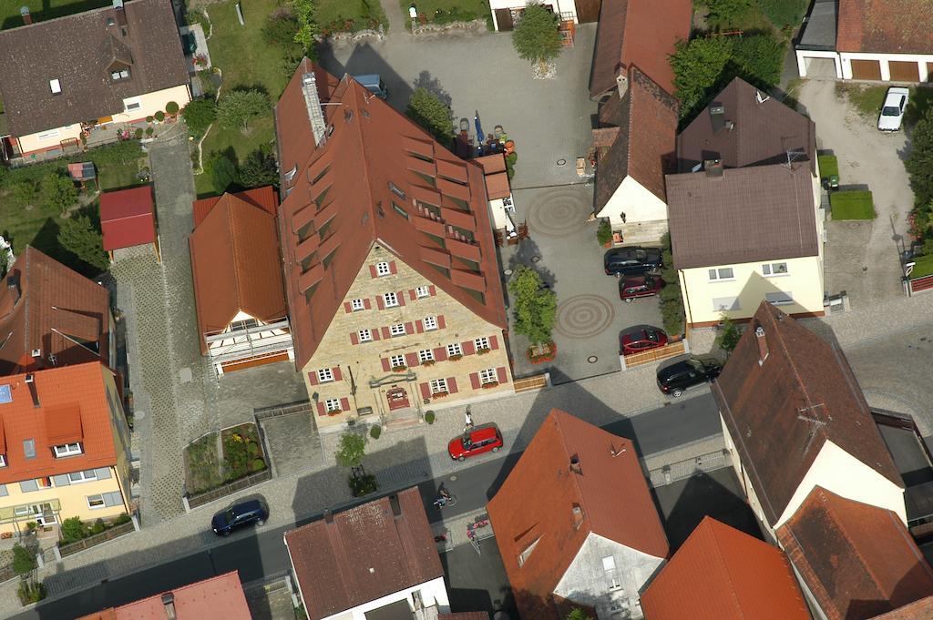 Landgasthof Und Hotel Weisser Lowe Eckental Extérieur photo
