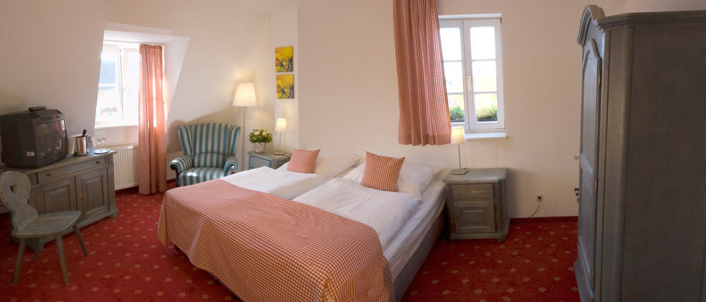 Landgasthof Und Hotel Weisser Lowe Eckental Extérieur photo