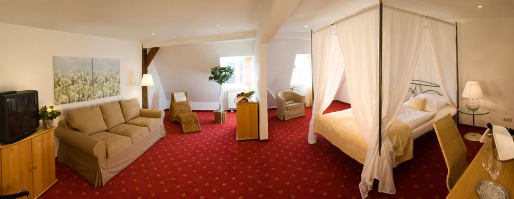 Landgasthof Und Hotel Weisser Lowe Eckental Extérieur photo